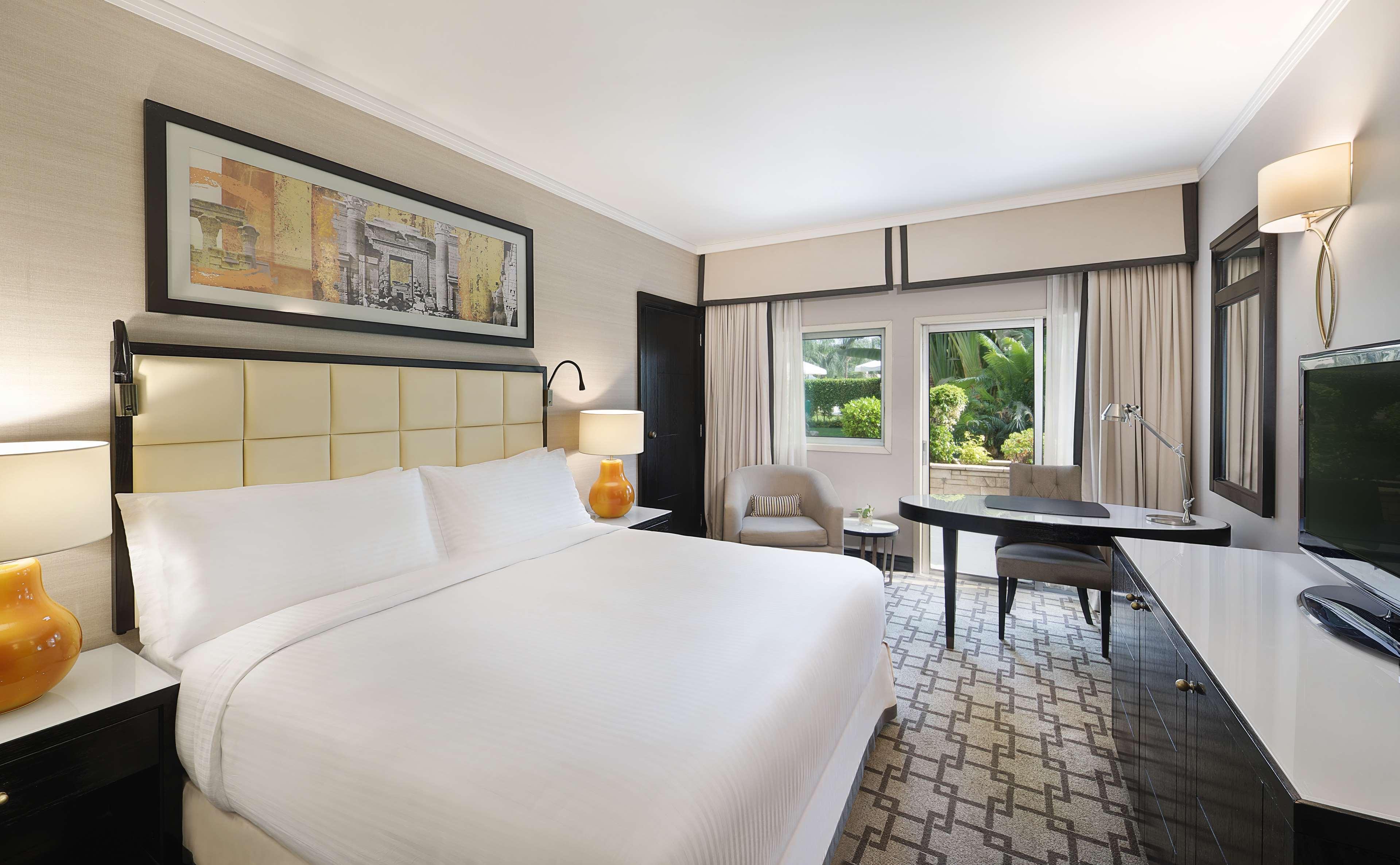 ฮิลตัน ไคโร เฮลิโอโปลิส Hotel ภายนอก รูปภาพ A guest room at the Conrad Punta del Este