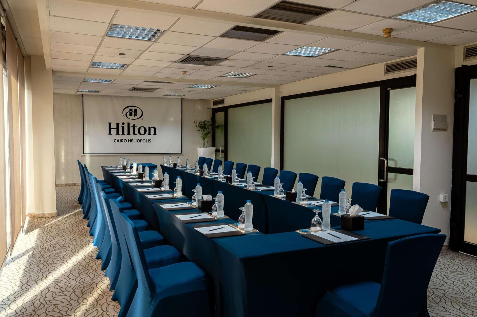 ฮิลตัน ไคโร เฮลิโอโปลิส Hotel ภายนอก รูปภาพ Meeting room